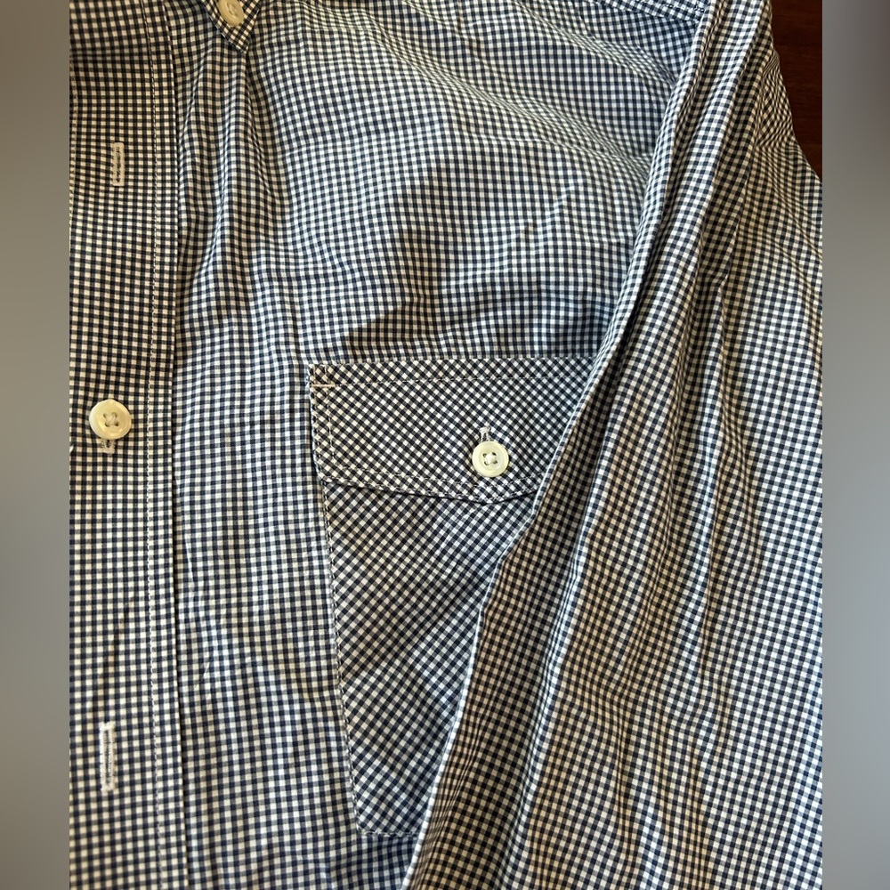 Two Men’s Daniel Cremieux Dress Shirts, Large, Red and Navy - Picture 3 of 5